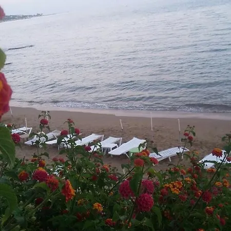 Doga Pension מלון