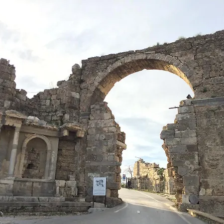 מלון Doga Pension סייד